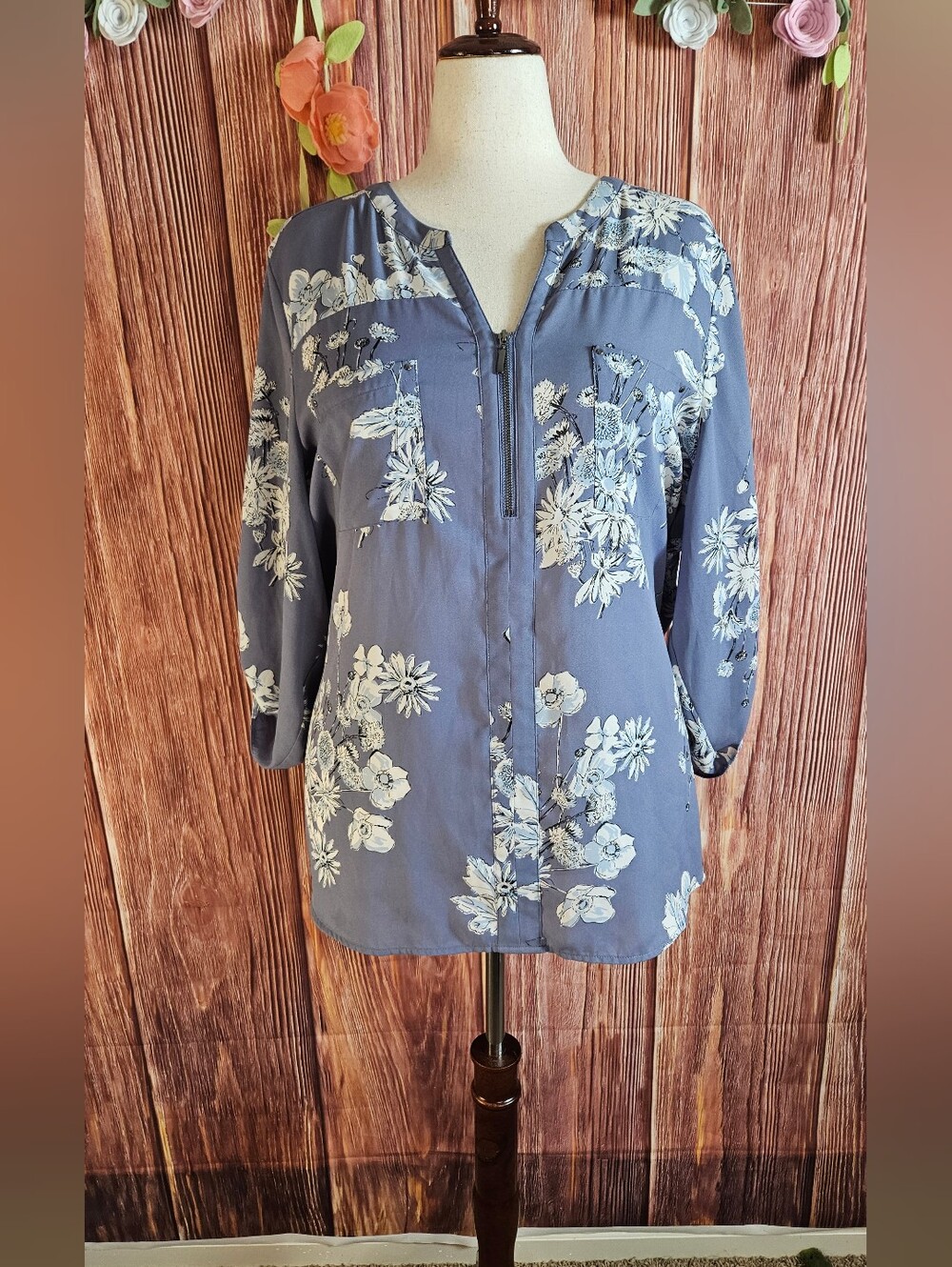 Maurices Atwood Georgette Floral Zip Neck Top Plus Size 2X